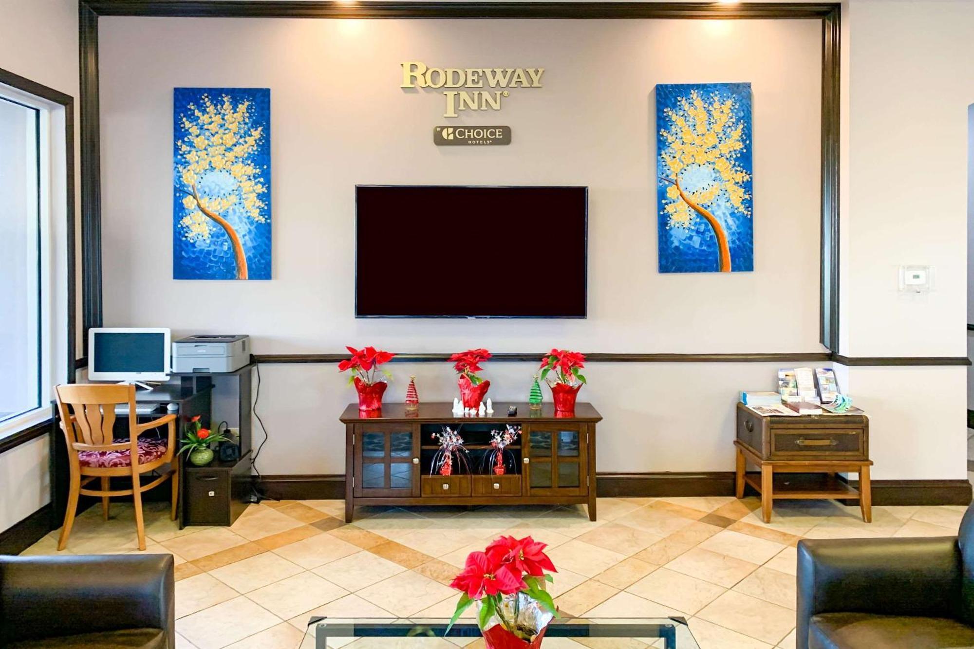 Rodeway Inn Sun City Center Buitenkant foto